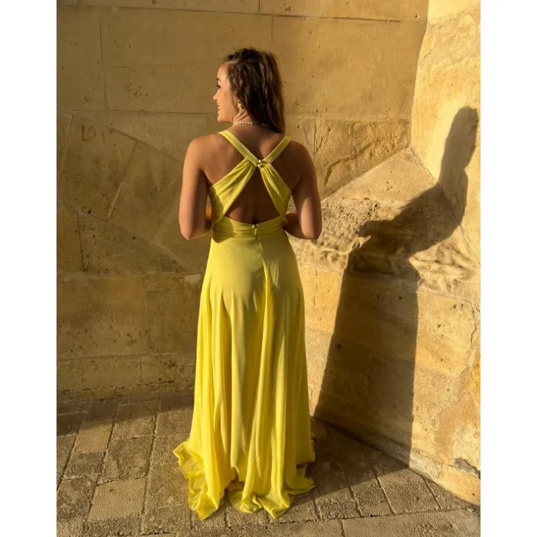 ROBE LAURY